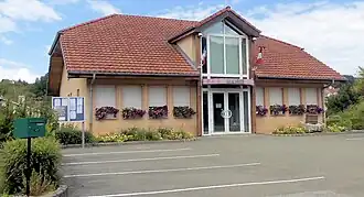The town hall in Étouvans