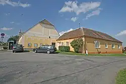 Municipal office in the centre of Štítary