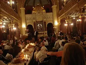 Melaveh Malkah in Tempel Synagogue