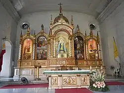 Cathedral altar and reredos