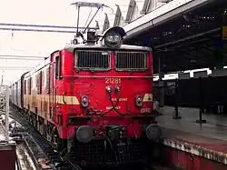 13022 (Raxaul - Howrah) Mithila Express with HWH WAM 4 21281 based at katni shed