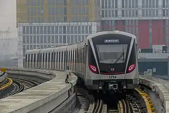 An 17A01 train departs Middle Jiasong Road station, bound for Hongqiao Railway Station station.