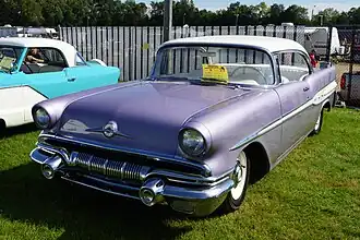 1957 Pontiac Chieftain Catalina hardtop coupe