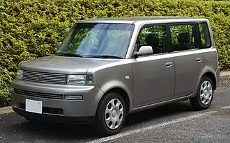 Toyota bB 2004–2005