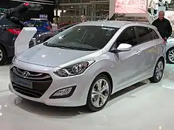 Hyundai i30 Tourer (front)