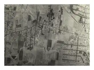 Aerial photograph of Bridgetown in April 1948, with Cheviot Airport in the lower center