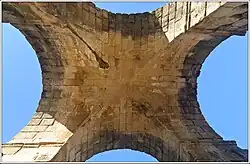 Inside Cáparra, looking up