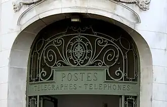 A PTT sign in Auxerre