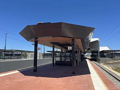 Ballajura station platform