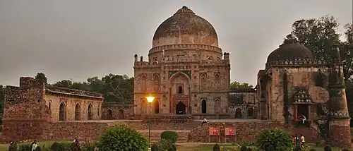 The Bara Gumbad and Bara Gumbad Mosque in the Lodi Gardens.