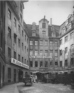 Barthels Hof, seen from the courtyard to the west (around 1890)