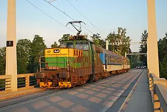 A train on Bechyně most