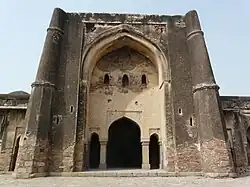 Bishtak of Begumpur Mosque