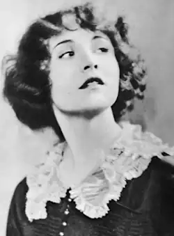 Betty Compson in The Rustle of Silk