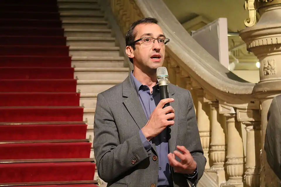 Bibliothèques Sans Frontières - Ideas Box à la Mairie du 10e (15).jpg