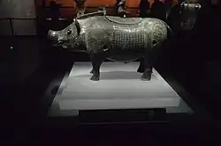 Shi zun; 1600–1046 BC; height: 40&nbsp;cm (16&nbsp;in); discovered at Chuanxingshan (Xiangtan County, Hunan); Hunan Museum