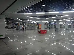 Line 5 original concourse