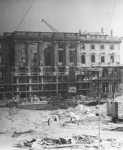 The demolition of the Schlüterhof, up to this point still largely preserved, 1950