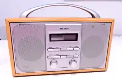 Bush 141/4798 DAB radio, designed to mimick the wooden style of the Pure Evoke