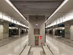 Symmetrical view of the island platform
