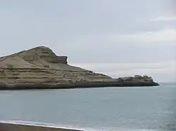 Monte Cabeza de León ("Lion Head Mount"), the rock formation the park is named for
