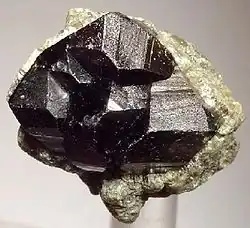 Cassiterite crystals (2.2 x 1.9 x 1.8&nbsp;cm)