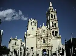 The seat of the Archdiocese of Monterrey is Catedral Metropolitana de Nuestra Señora de Monterrey.