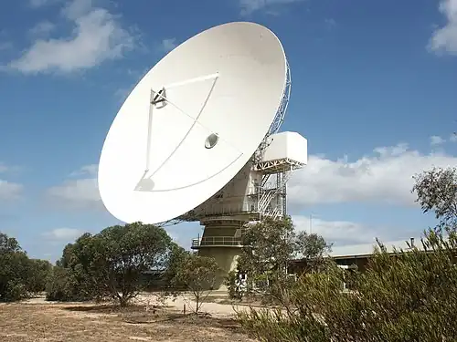 University of Tasmania's parabolic radio telescope in Ceduna, SA[17]