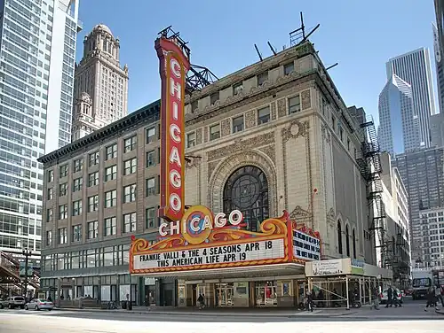 Image 80Chicago Theatre (from Portal:Architecture/Theatres and Concert hall images)