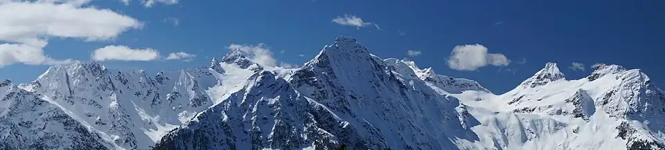 Left to right: Mantis, Snowfield, Colonial Peak, Paul Bunyans Stump, Pyramid Peak