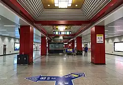 Line 15 concourse (March 2018)