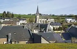 Church over the roofs of Arsdorf