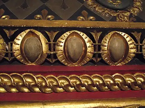 Renaissance egg-and-dart in Hôtel d'Alluye, Blois, France, unknown architect or sculptor, 1498 (or 1500)-1508