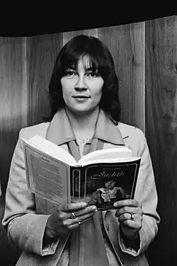 copyright Trudie Lee Photography – 2014