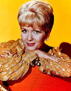 Debbie Reynolds in 1987