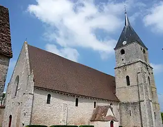 The church in Berchères-les-Pierres