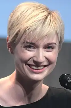 Elizabeth Debicki (2015)