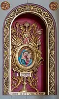 Reliquary of the Virgin by Moroder in the parish church of Urtijëi.