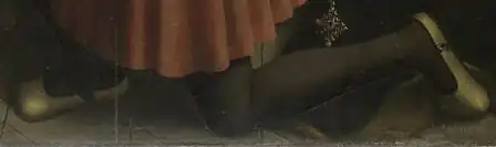 Duckbill shoes came into fashion as poulaines went out of fashion.