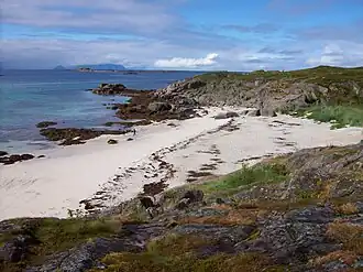 Taen beach on Hadseløya