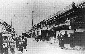 Higasiaimon-cho Street in Toyama City in late Meiji era.