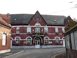 The town hall in Honnecourt-sur-Escaut
