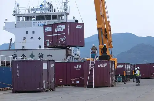 12-foot (3.66&nbsp;m) the 19D-type container used by JR Freight in Japan