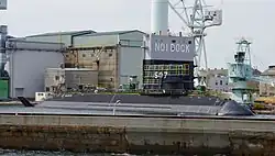 JS Jinryū at Kobe on 11 October 2014.