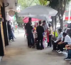 People wait their food to be served