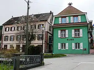 The town hall and school in Lautenbachzell
