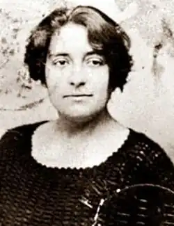 Portrait photograph of Lola Iturbe
