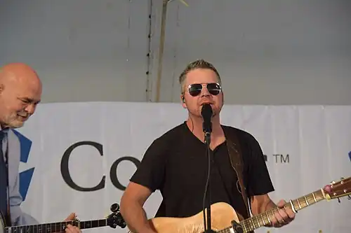 Lonesome River Band (48891008457).jpg