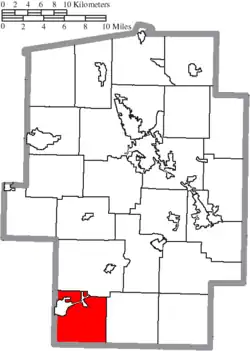 Location of Oxford Township in Tuscarawas County