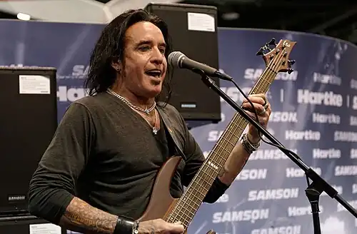 Marco Mendoza at NAMM 1 23 2014 -5 (12169567833).jpg